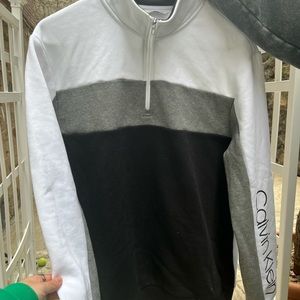 Calvin Klein quarter zip 8.5/10 condition.